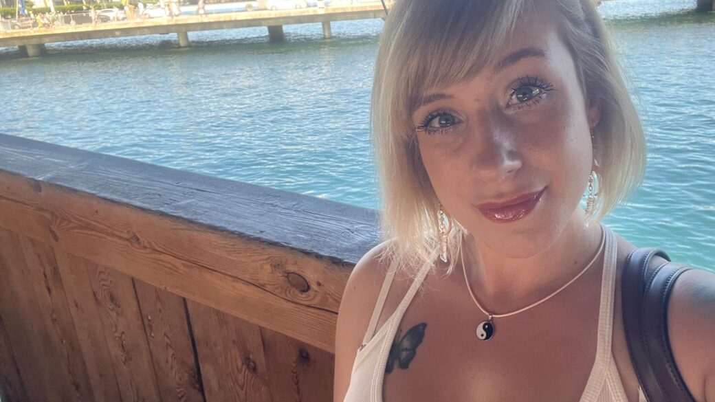 Ester ☎️ +47 93994911 – available from 7.9. until 13.9., Domkirken